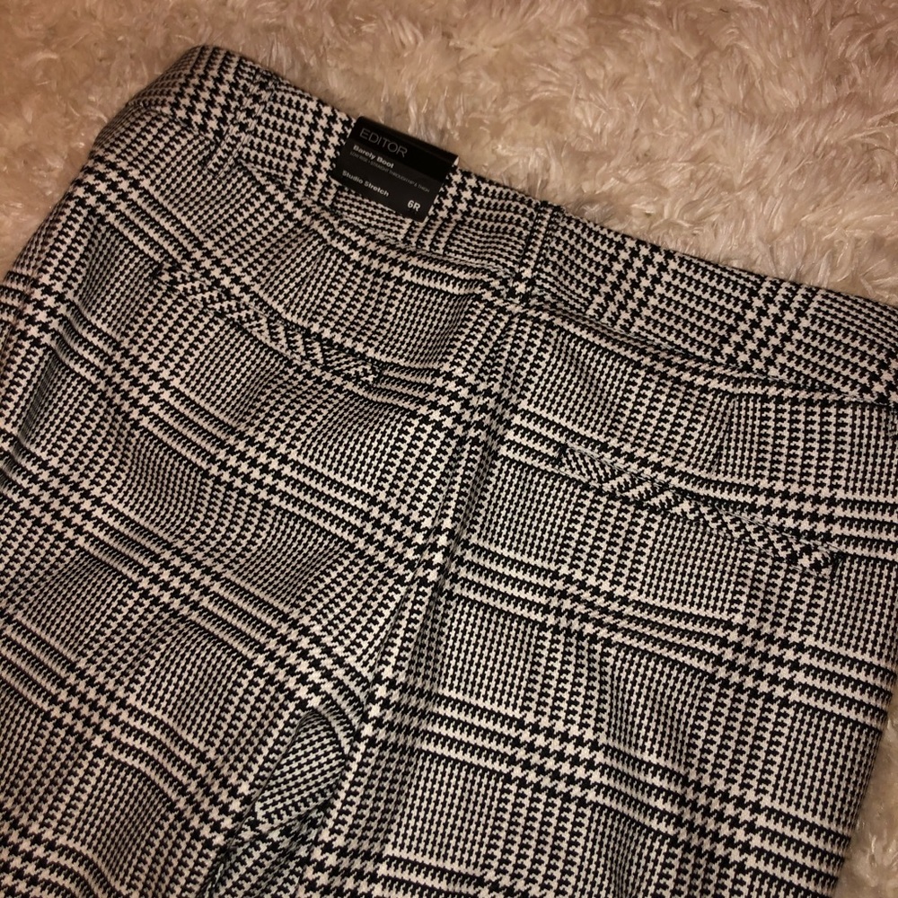 Express Pants - Picture 6 of 7
